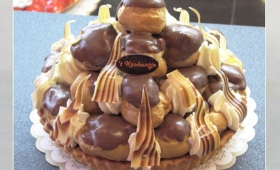 toren van choux-bollen